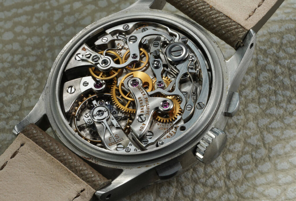 dos et mouvement de la Patek Philippe R&eacute;f&eacute;rence 1518 en acier