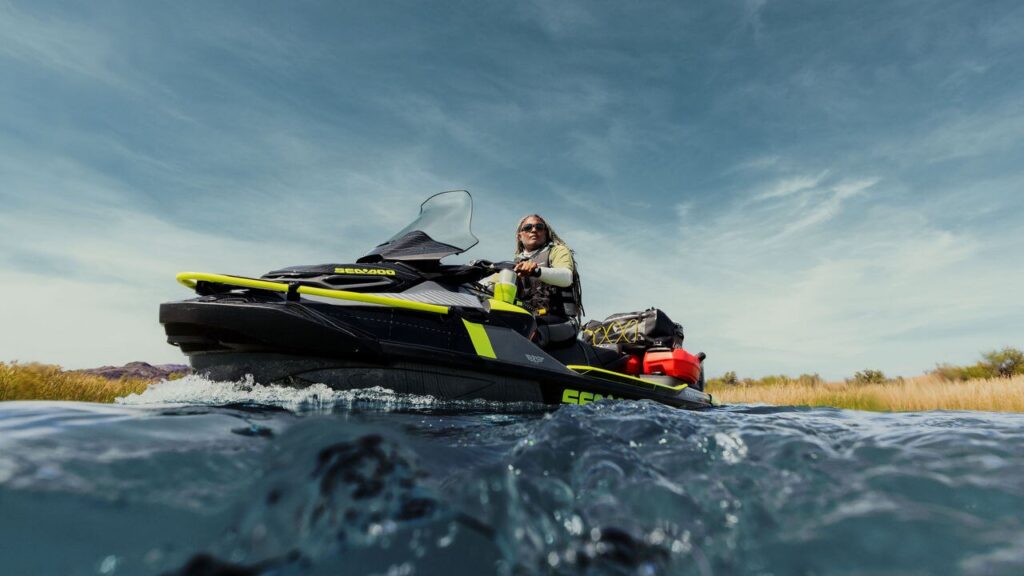 Sea-Doo Explorer Pro 230