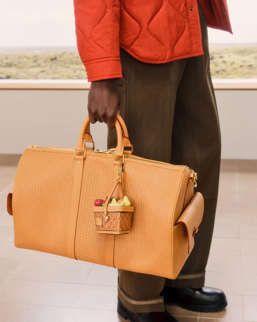 capsule Louis Vuitton Pharrell Williams : Le Picnic Keepall 45, en trompe-l'œil tressé façon panier avec poches latérales