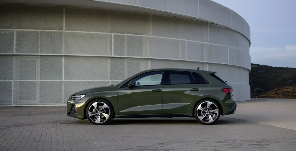Audi A3 parmi les voitures de luxe moins de 50 000 euros