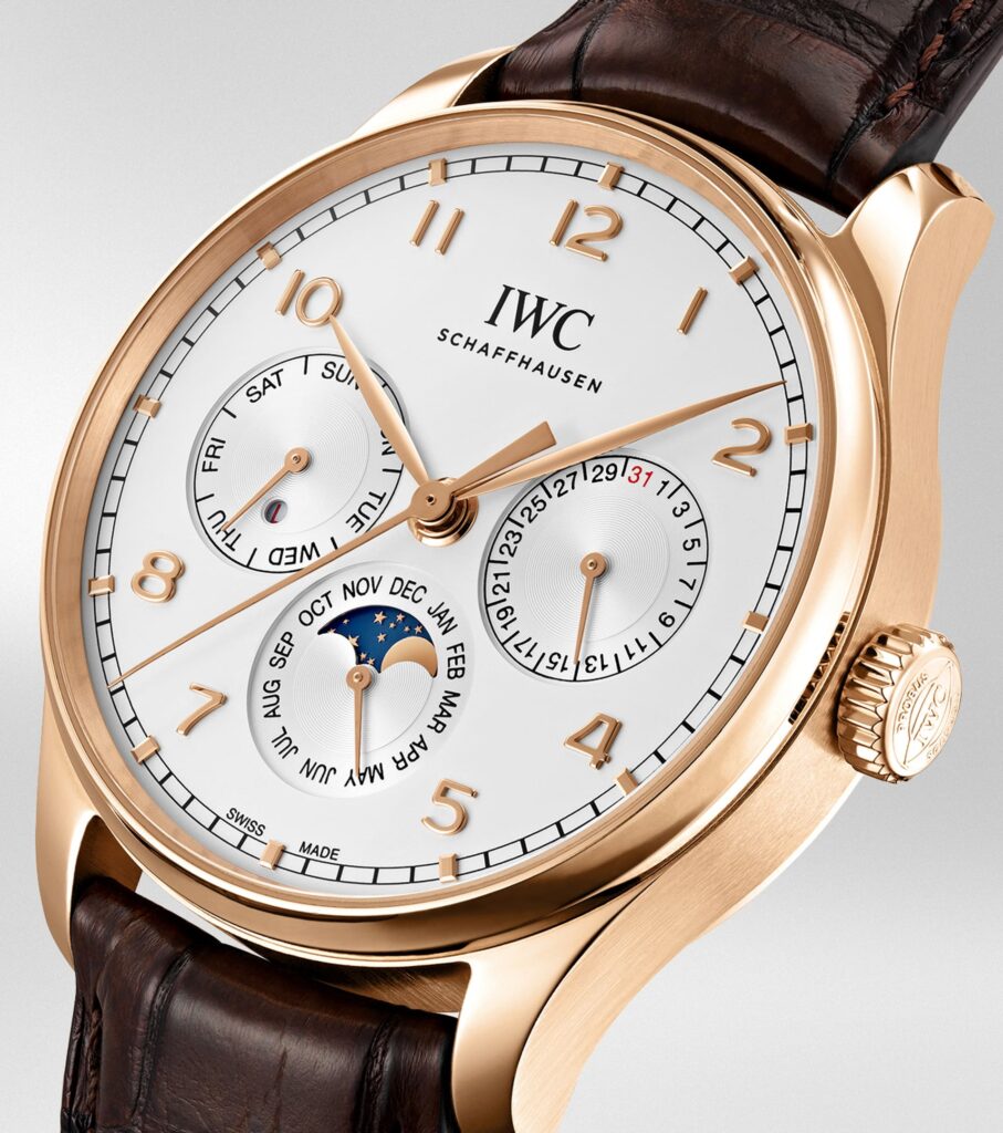 montres de luxe à moins de 50000 euros : IWC Portugieser Calendrier Perpétuel 42