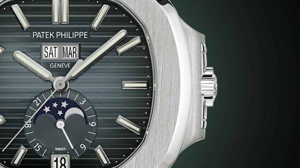 montres de luxe à moins de 100 000 euros : Patek Philippe Nautilus 5726