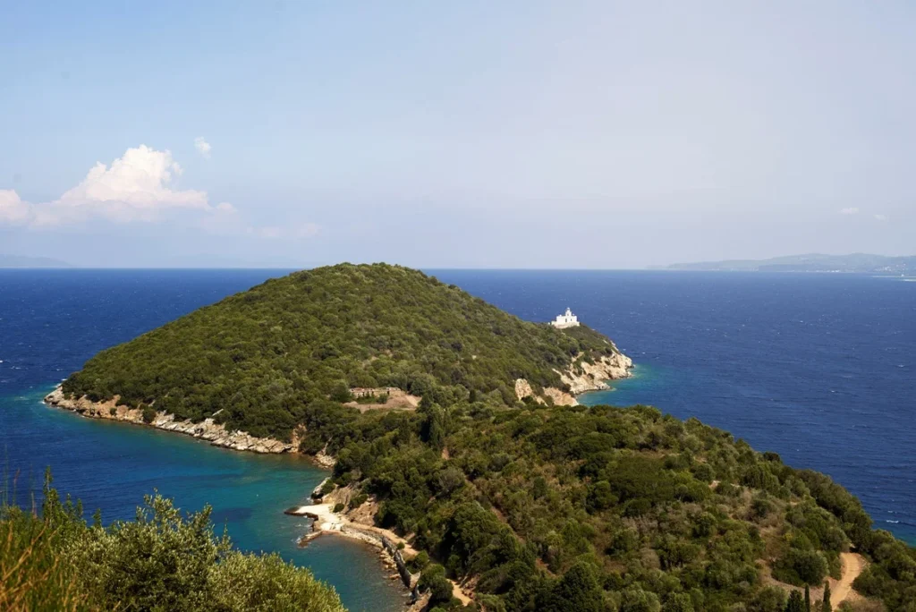 Argyronisos île grecque