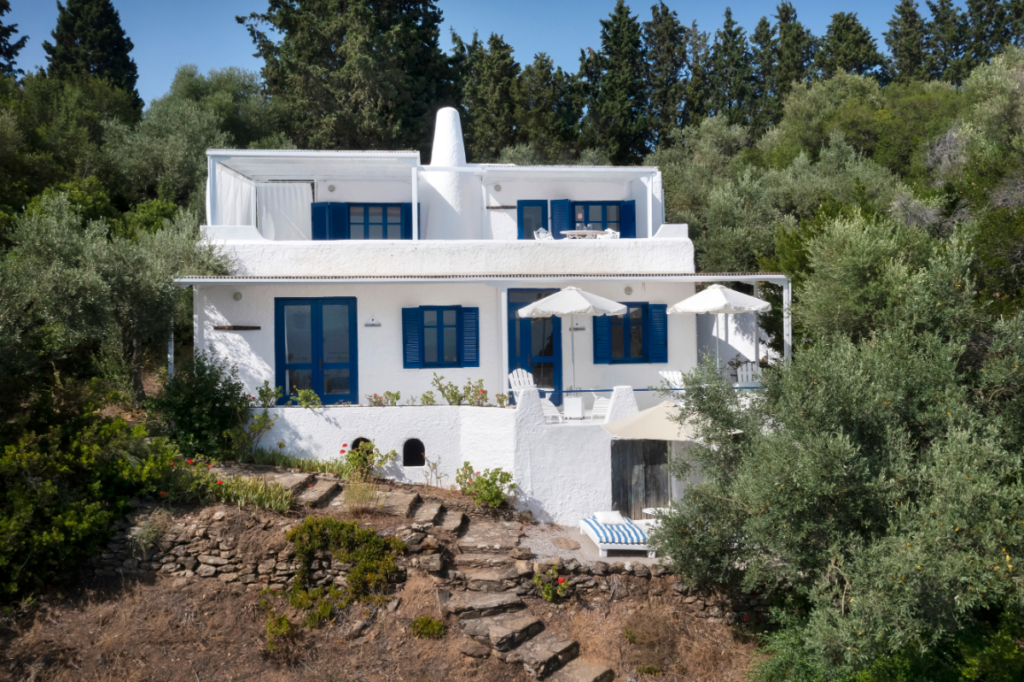 Argyronisos île grecque