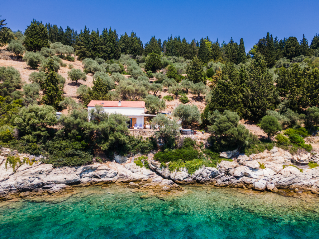 Argyronisos île grecque