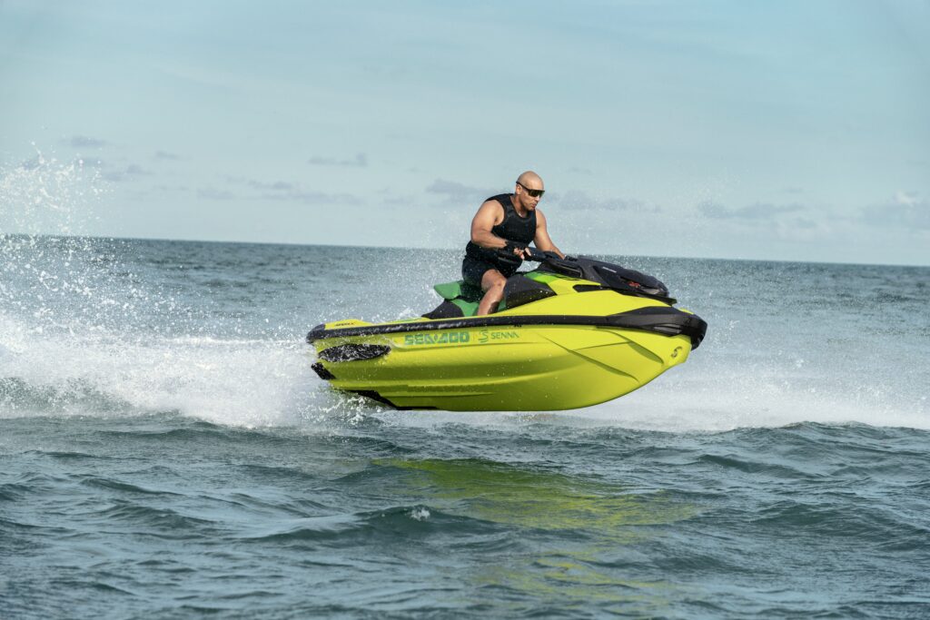 Sea-Doo 2027 : RXP-X Senna 350