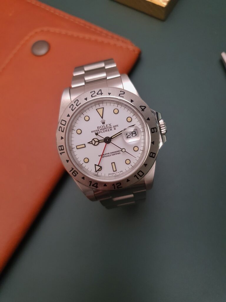 rolex occasion moins de 10 000 euros : Rolex Explorer II réf. 16570