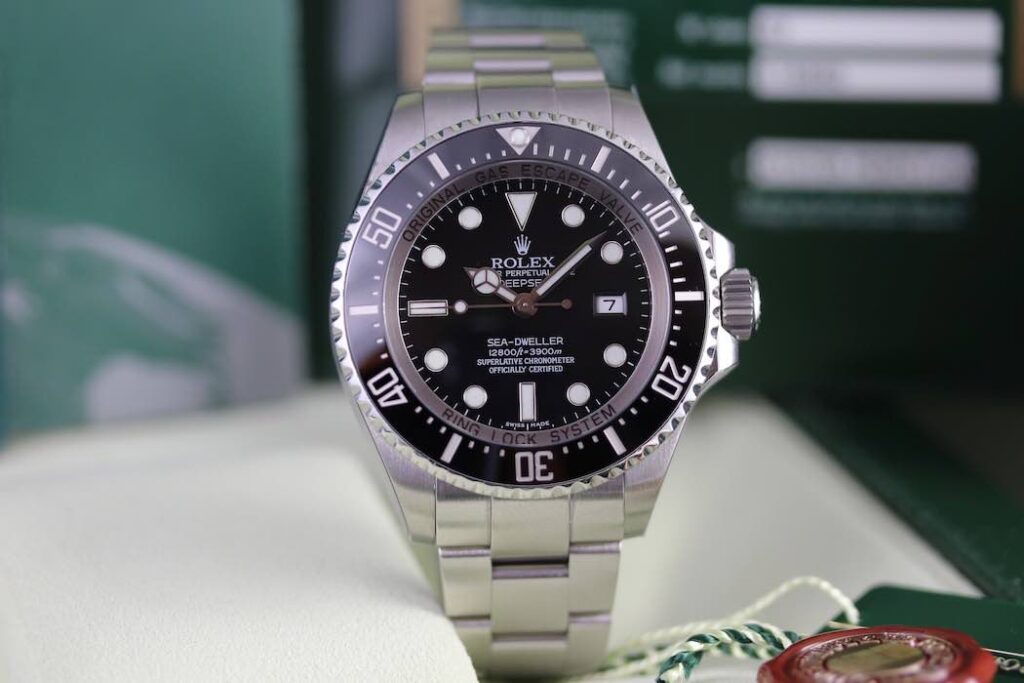 Rolex Submariner (No Date) réf. 14060M, notre coup de cœur de cette sélection des Rolex d'occasion à moins de 10 000 euros
