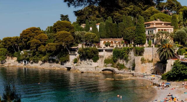 Immobilier de luxe : 113 000 €/m² à Saint-Jean-Cap-Ferrat, la Côte d’Azur domine l’Europe