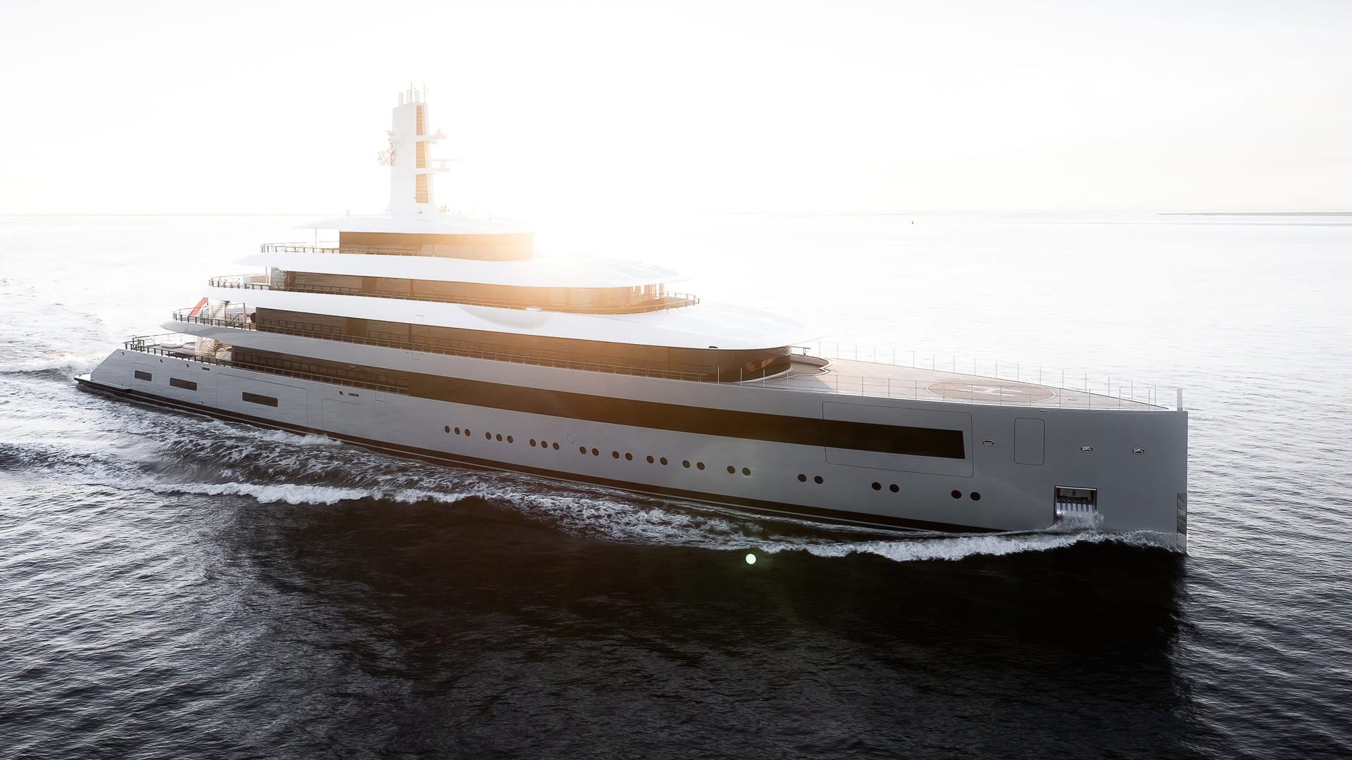 Feadship Project 832