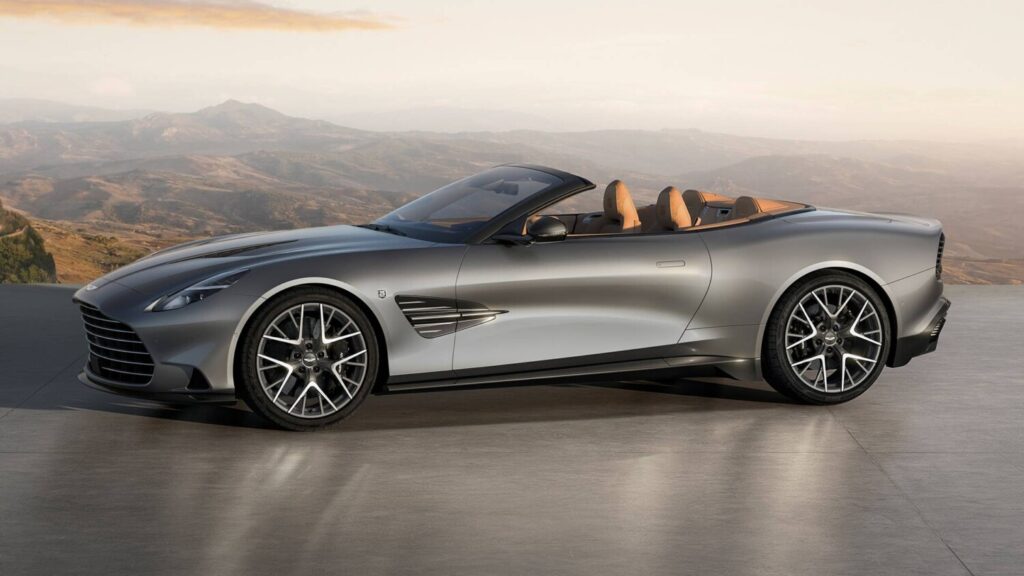 Side view Vanquish 25