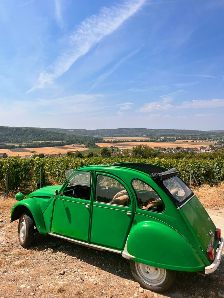 Discover Paris : 2CV en champagne