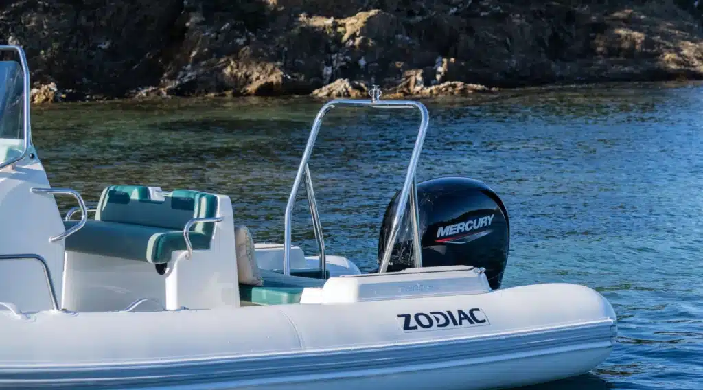 10 yachts de luxe à moins de 100 000 € : Zodiac Medline 5.8