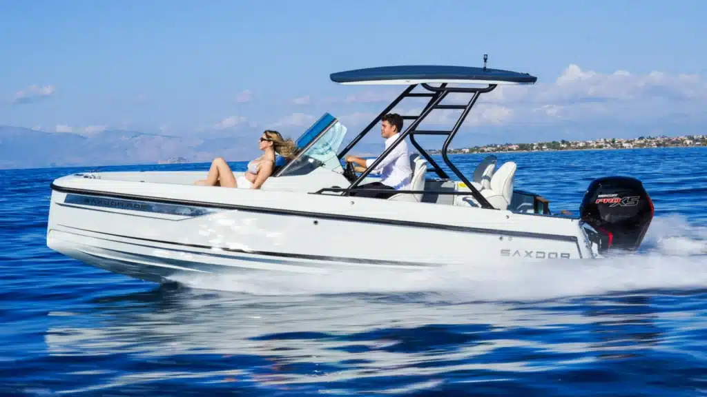 10 yachts de luxe à moins de 100 000 € : Saxdor 205