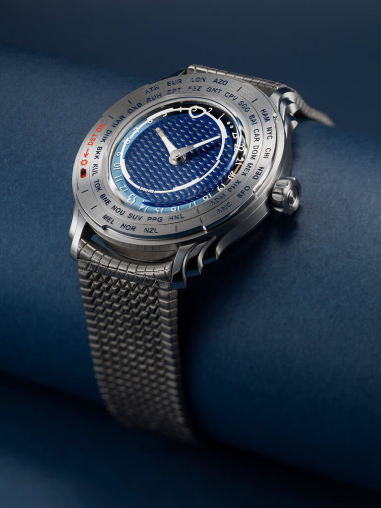 MING 57.05 Comet bracelet titane polymesh