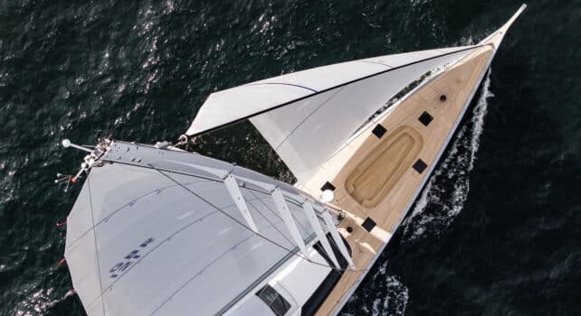 Baltic Yachts livre « Alice », sloop custom de 37 mètres à quille télescopique