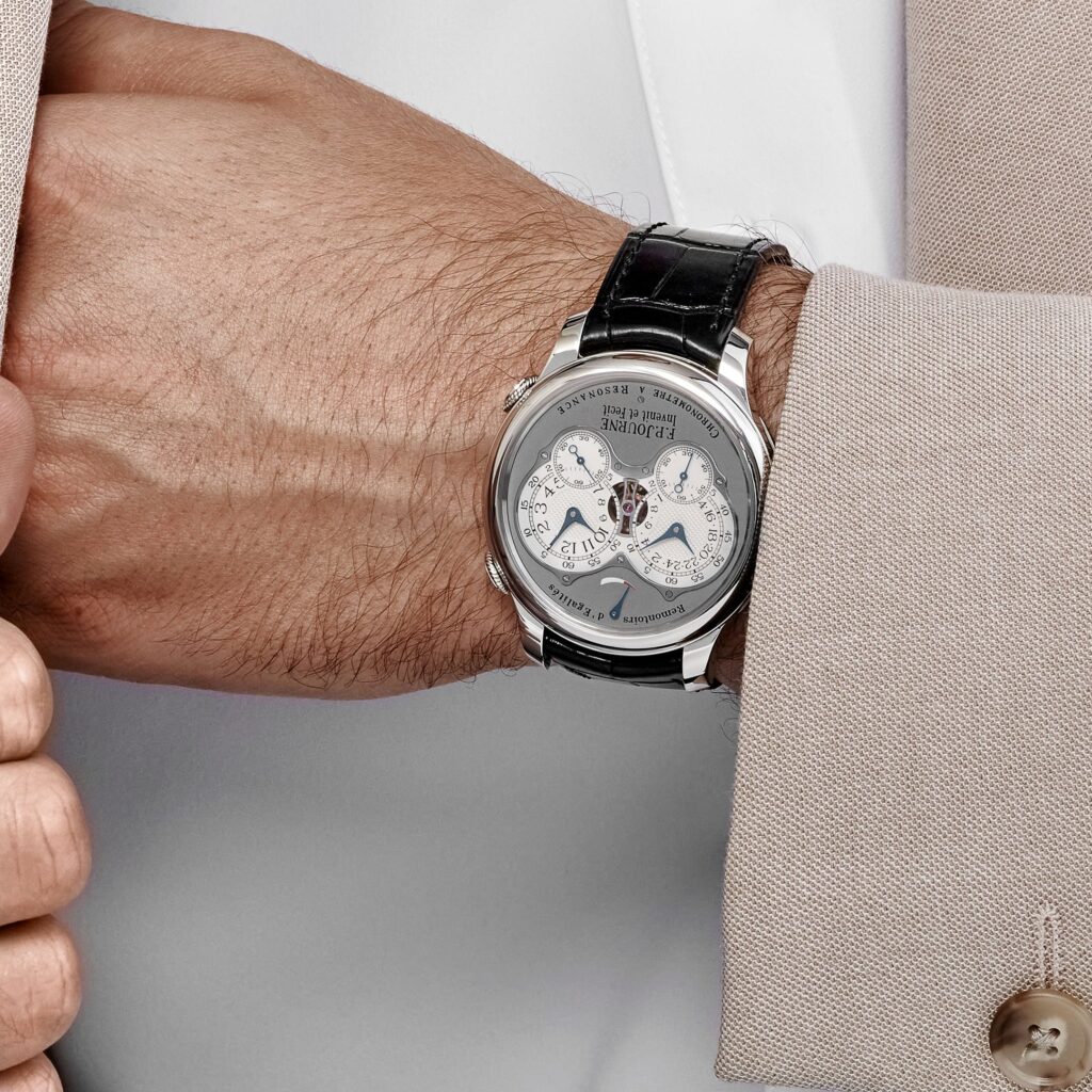 montres de luxe à moins de 400 000 euros : F.P. Journe Chronomètre à Résonance, platine
