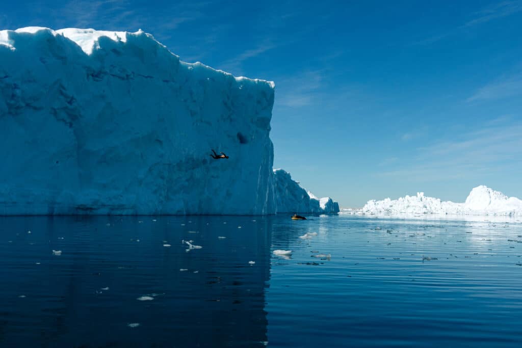 Panerai Côme Girardot : depuis un iceberg au Groenland