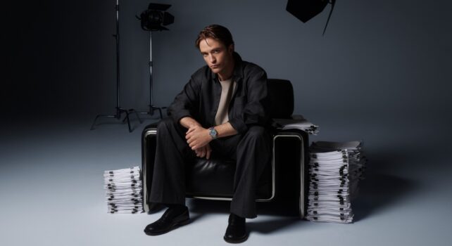Jaeger-LeCoultre : Robert Pattinson devient ambassadeur, la Manufacture dévoile la nouvelle Master Control Chronomètre
