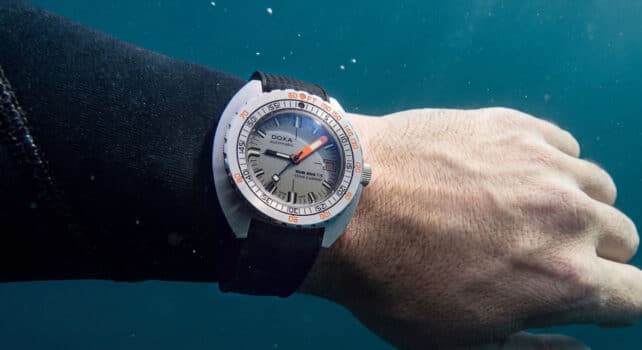 Doxa décline sa plongeuse historique SUB 300 en titane grade 5