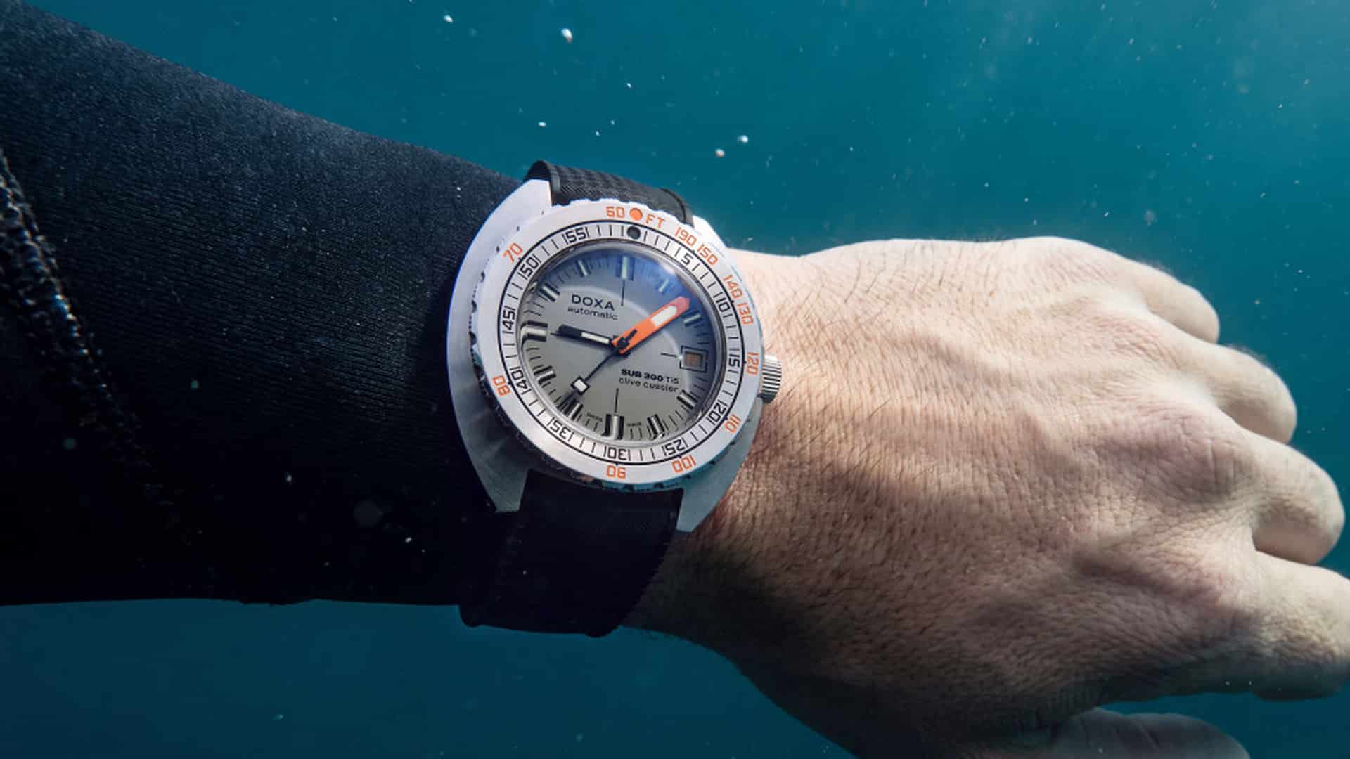 Doxa décline sa plongeuse historique SUB 300 en titane grade 5