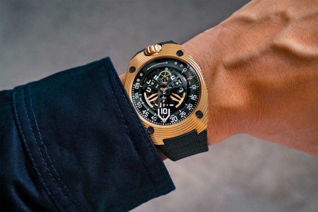 Urwerk UR-150 Golden Scorpion