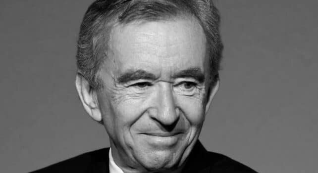 Bernard Arnault sort du top 10 mondial des fortunes, une première depuis 2012 pour un classement entièrement américain