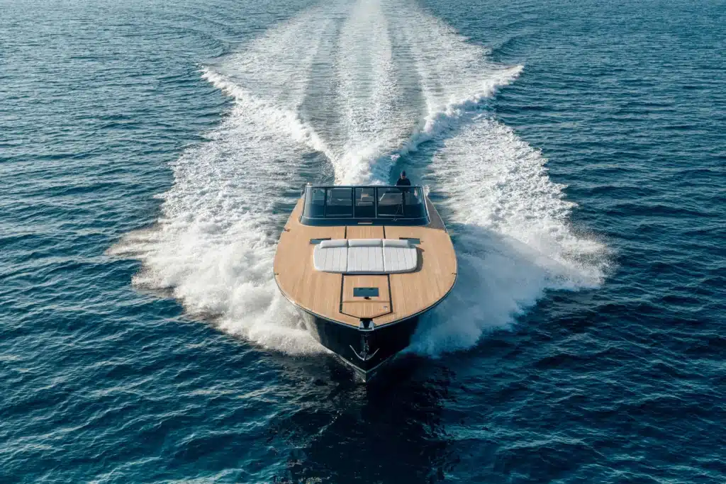 Cannes Yachting Festival 2026 : Itama 70, l’open italien refuse de choisir entre espace et vitesse
