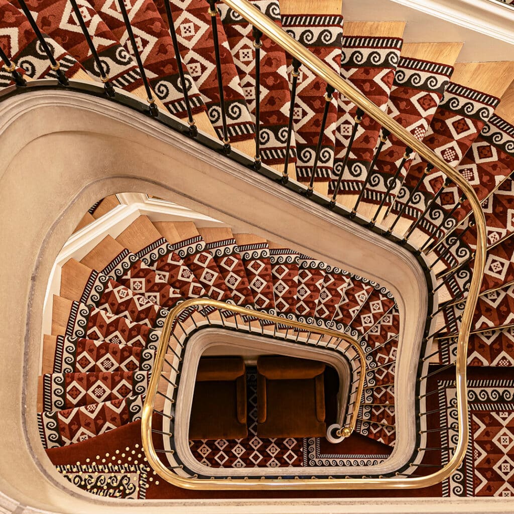 Clefs Michelin 2026 : Le Saint James, escaliers