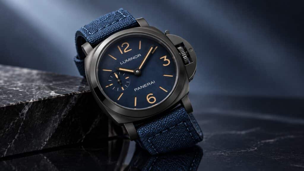 Panerai Luminor 42 mm : la PAM01714, cadran bleu mat et bracelet bleu