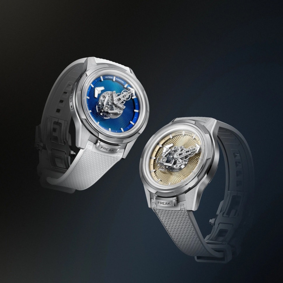 Ulysse Nardin Freak ONE Blue Enamel et Freak ONE Guilloché réunies