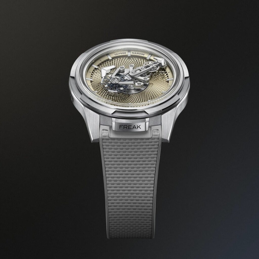 Ulysse Nardin Freak ONE Guilloché vue de face
