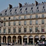 L’Hôtel du Louvre bientôt en vente ? La famille Al Thani aurait mandaté Lazard