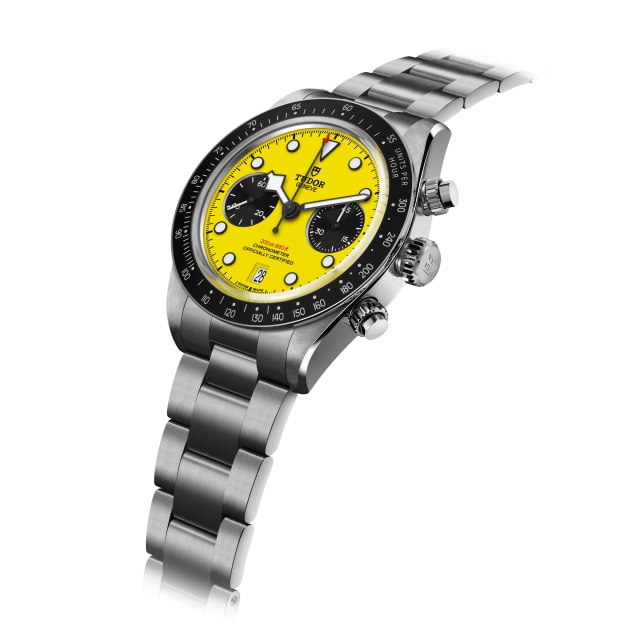 Tudor les plus désirables 2026 : détail du cadran jaune de la Black Bay Chrono 39 Bumblebee