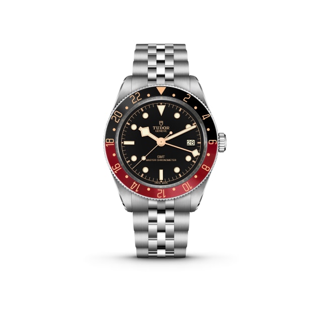 Tudor les plus désirables 2026 : Black Bay 58 GMT avec lunette noire et bordeaux