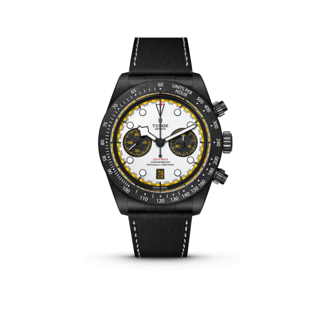 Tudor les plus désirables 2026 : Black Bay Chrono Carbon 26 en carbone avec cadran blanc