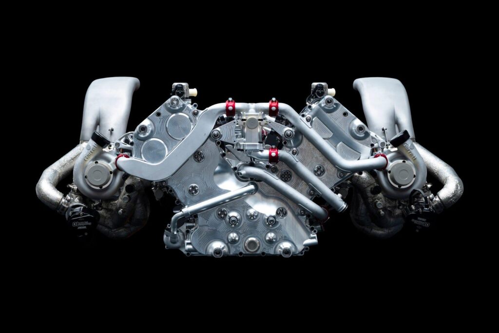 Porsche S1 supercar 2026 : photographie d’un moteur de compétition avec deux ensembles latéraux.