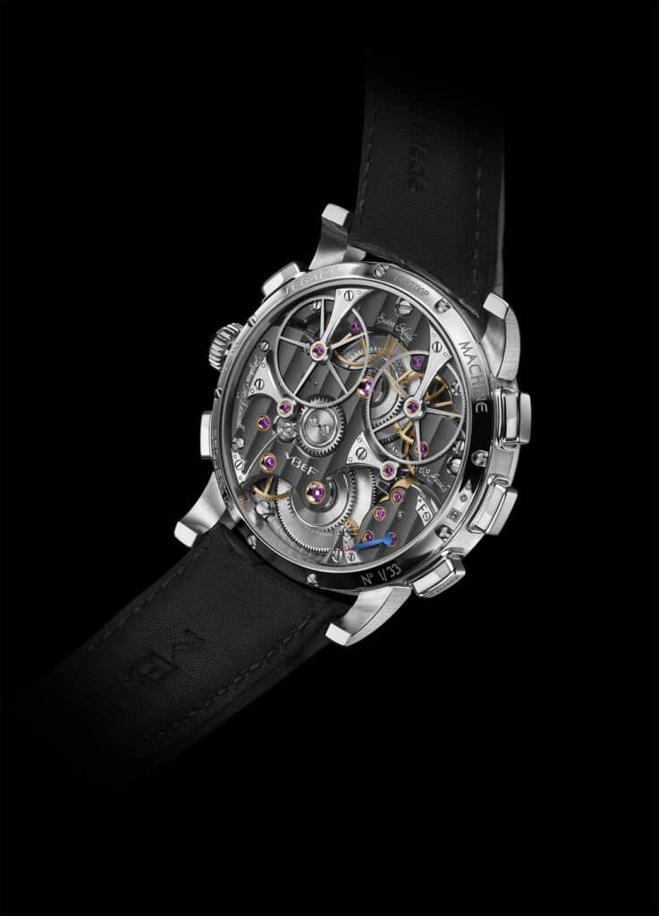 Mouvement mécanique de la MB&F Legacy Machine Sequential Flyback visible au dos du boîtier.