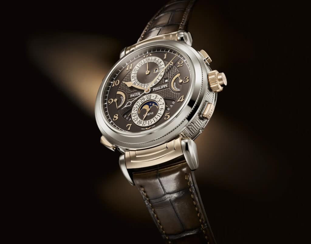 Les 10 montres de l’ultra-luxe les plus désirables en 2026 : Patek Philippe Grandmaster Chime 6300GR, cadran brun et boîtier bicolore en or.