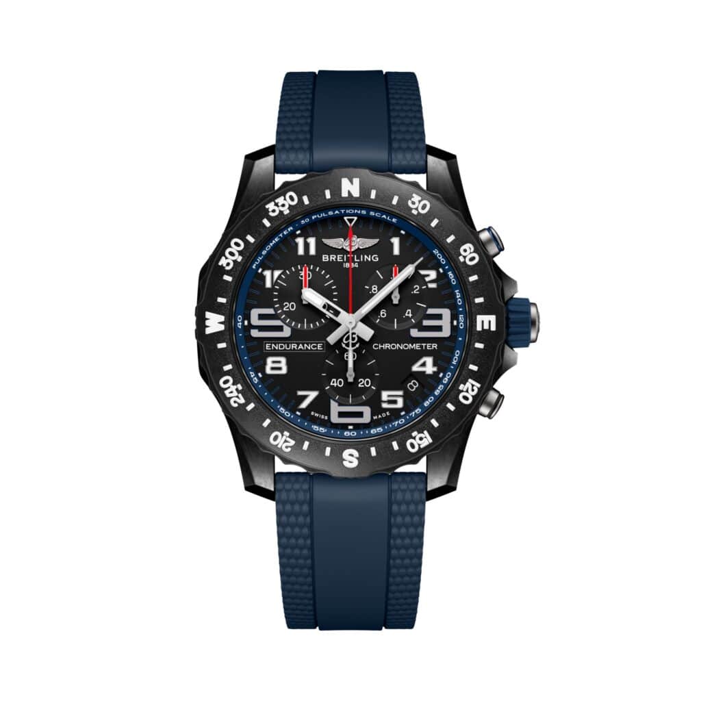 Les 10 Breitling les plus désirables en 2026 : Montre Breitling Endurance Pro 44 en Breitlight noir, cadran noir et bracelet caoutchouc bleu, vue de face