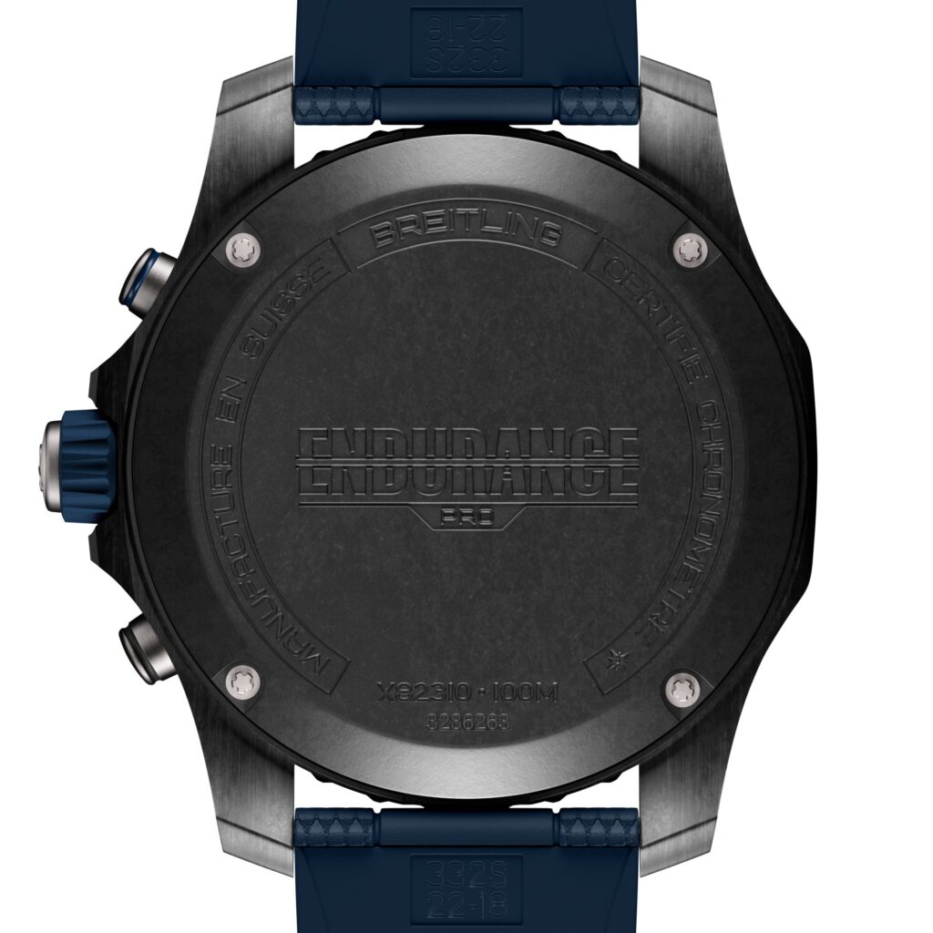 Fond plein gravé Endurance de la Breitling Endurance Pro 44 en Breitlight noir
