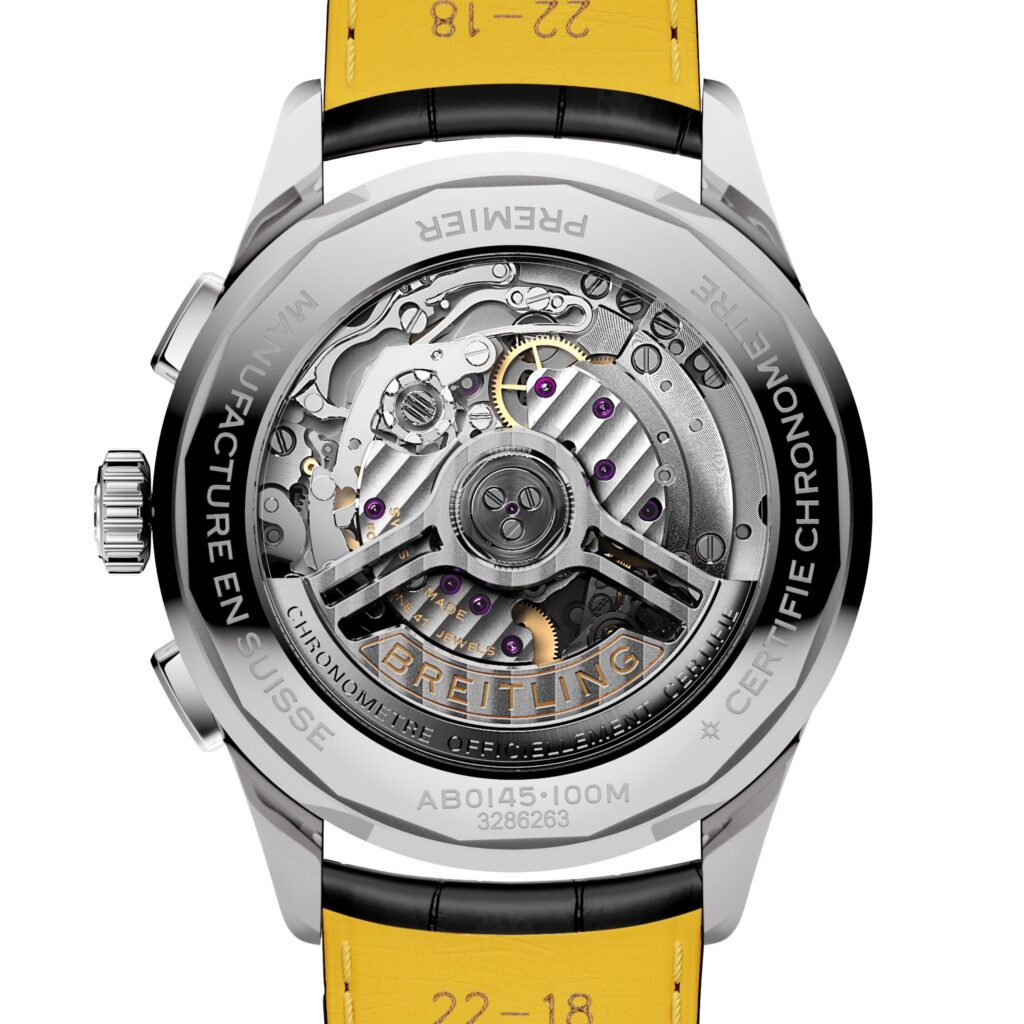 Fond saphir de la Breitling Chronomat B01 Chronograph 42 révélant le calibre manufacture B01