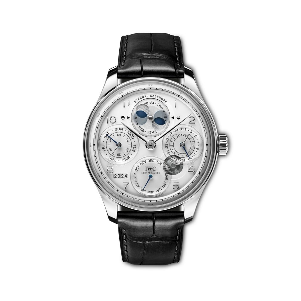 Les 10 IWC les plus désirables en 2026 : Montre IWC Portugieser Eternal Calendar IW505701 en platine, cadran argenté, sur cuir noir, de face