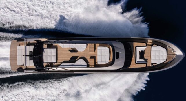 BRABUS AB110 : 7 800 ch et 48 nœuds pour le premier yacht BRABUS