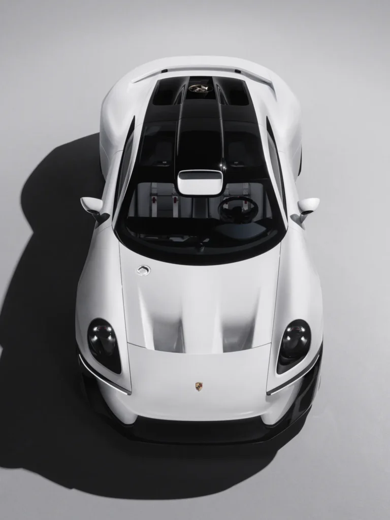 Porsche Mission S