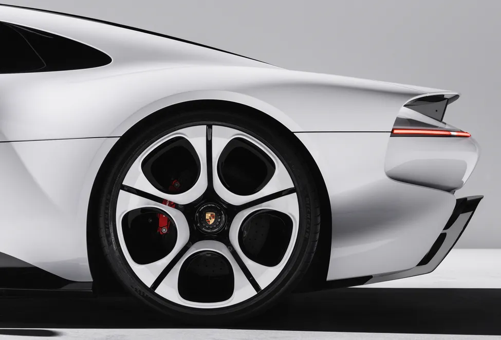 Porsche Mission S